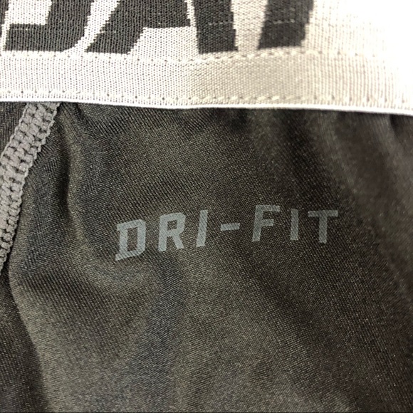 🔥🎉🍀 Host Pick 🍀🎉🔥 - Men’s Nike Pro Combat Tights - Picture 7 of 9